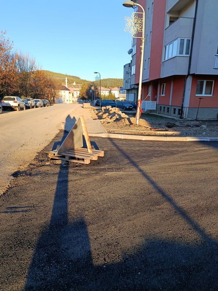 WhatsApp_Image_2025_12_11_at_08_.12 (3).jpeg